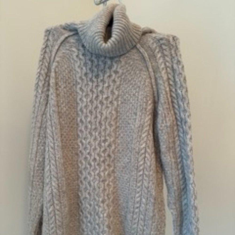 Vince Beige Wool Blend Cable Knit Turtleneck Sweater